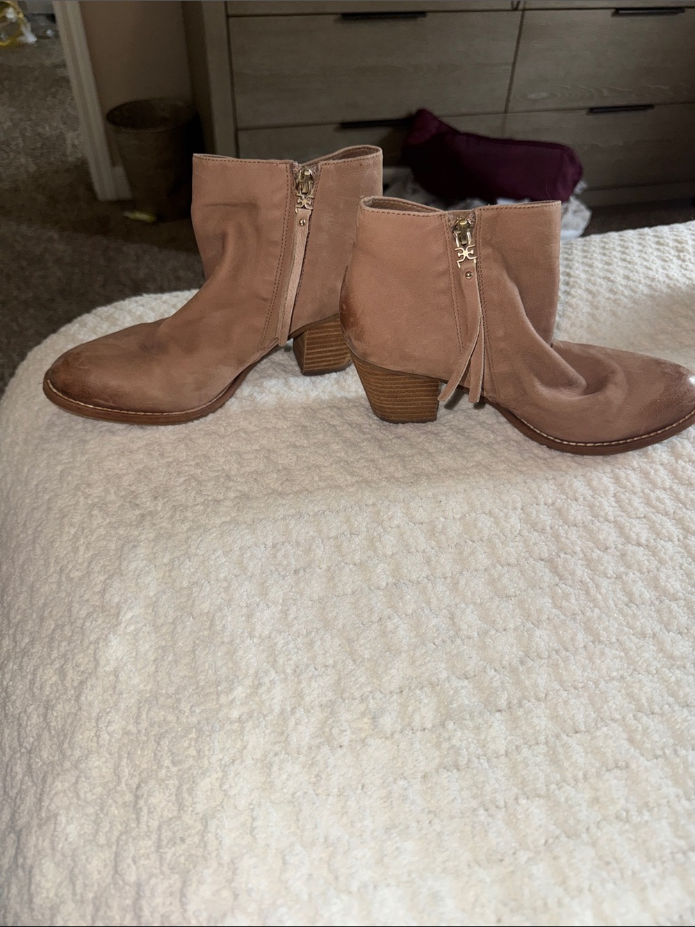 Sam Edelman Mariella tan Leather Ankle Booties with Gold Button Accents 6 - Picture 3 of 5